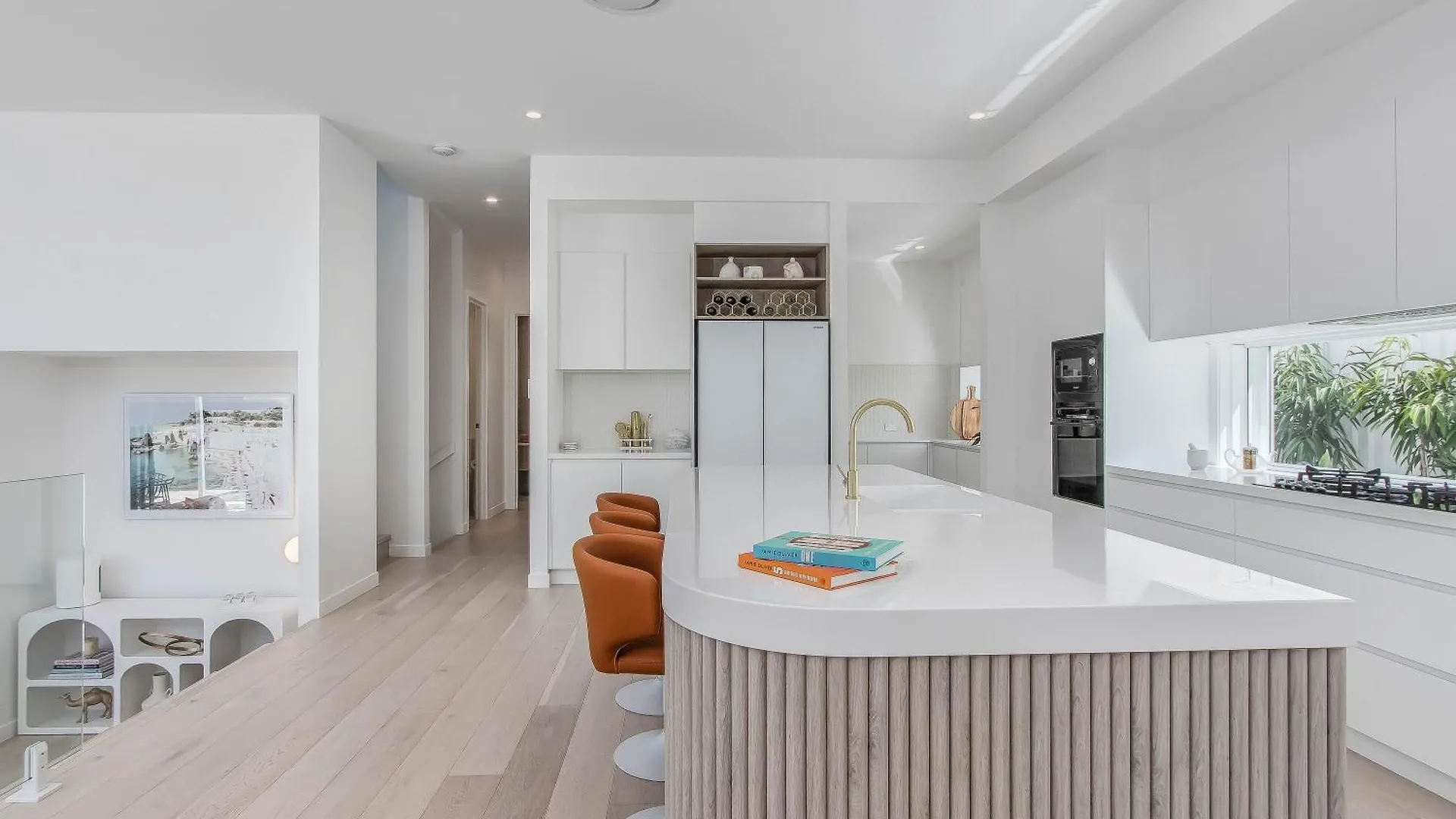 Luxury Mermaid Waters Holiday Home Gold Coast